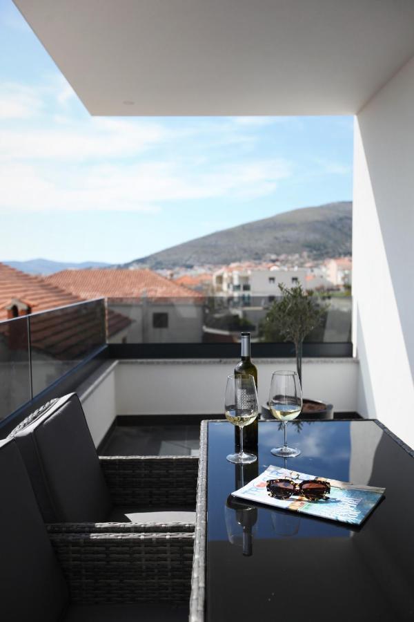 Apartments One Trogir Buitenkant foto
