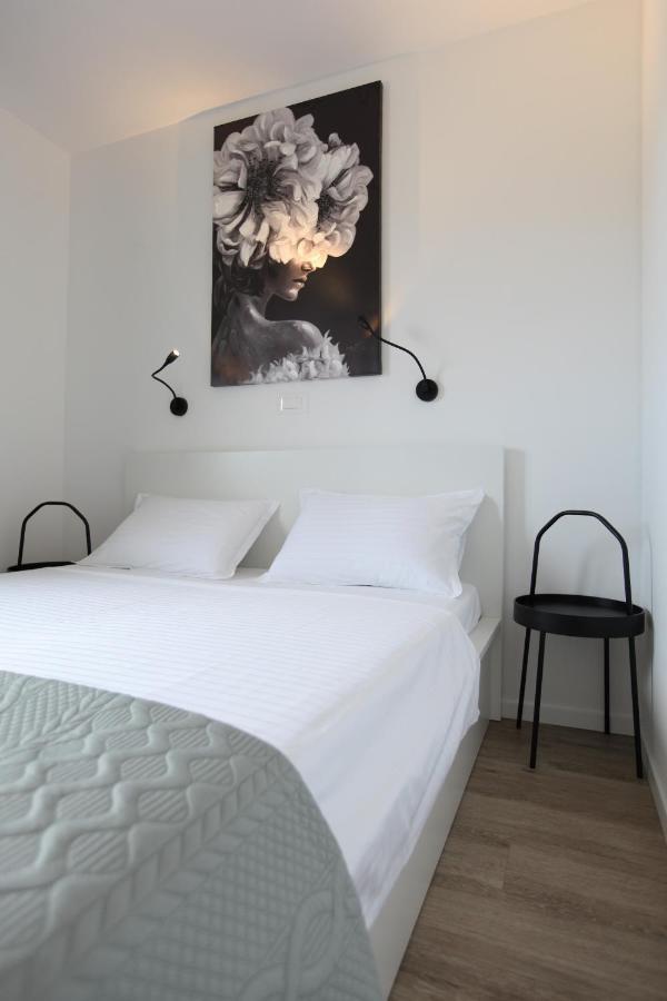 Apartments One Trogir Buitenkant foto